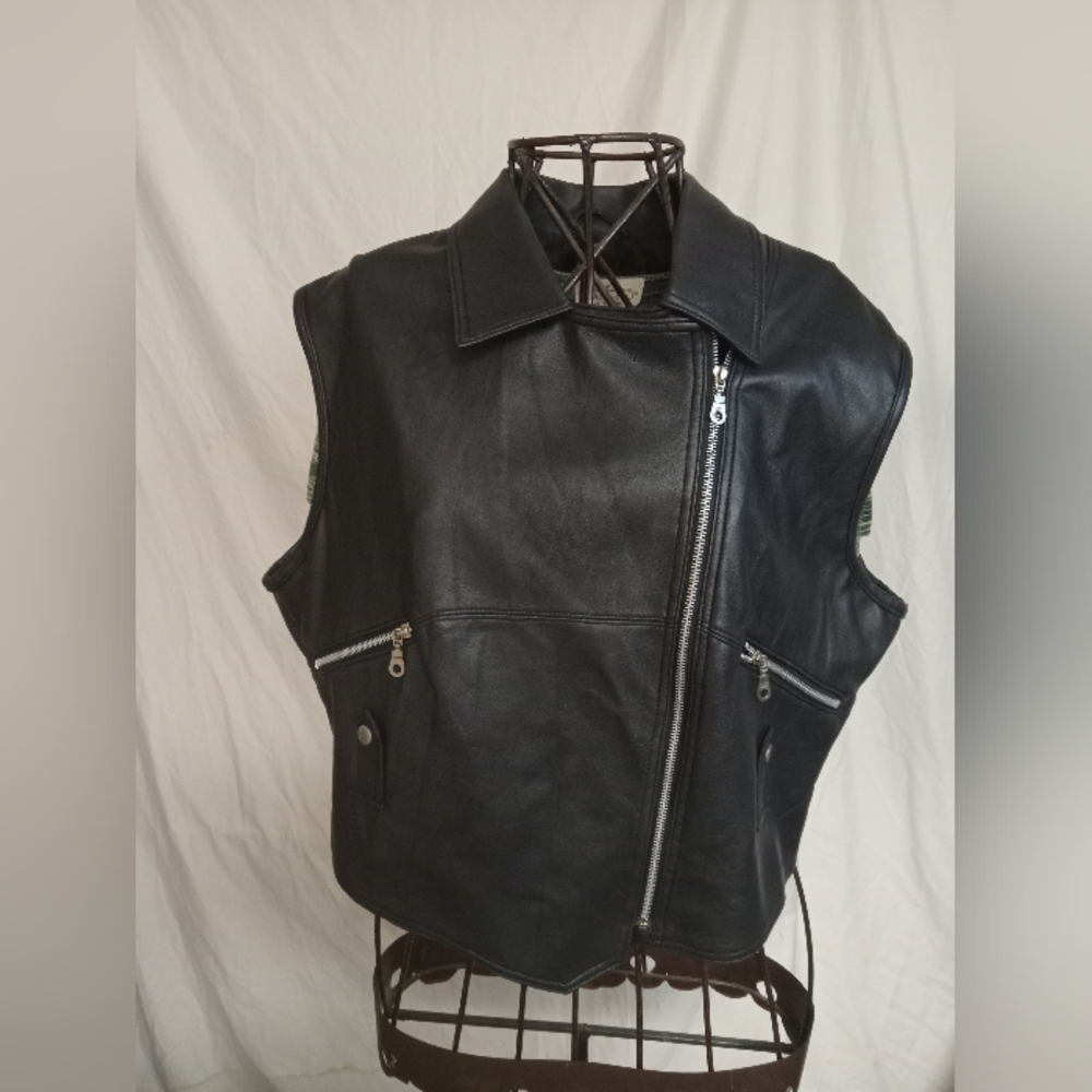 Black Leather Vest with Zipper Details